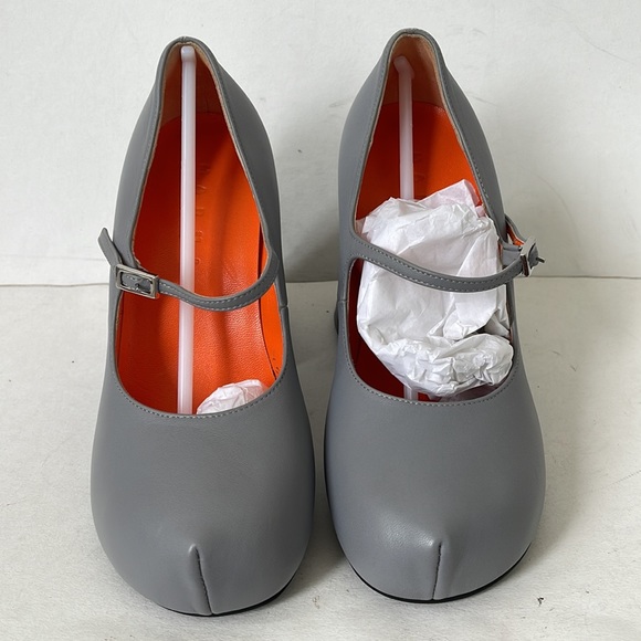 MARNI MARY JANE HEELS IN DOLPHIN IT 37 US7 - Picture 7 of 12